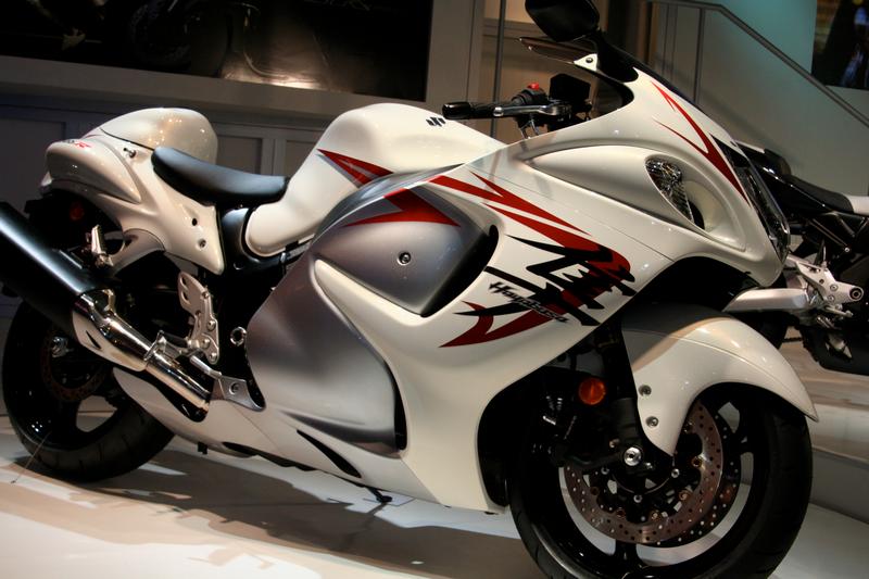 Suzuki Hayabusa 2025